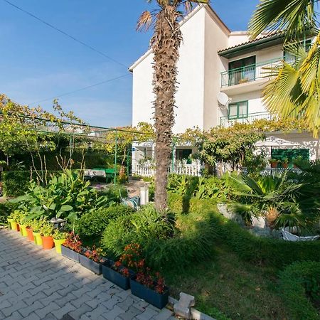 Apartments Branko Vodice Eksteriør billede