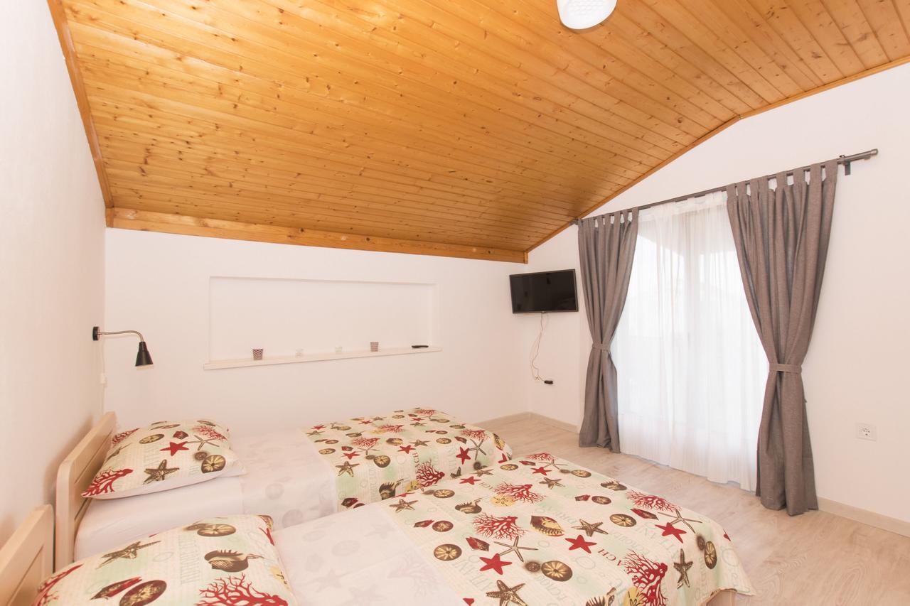 Apartments Branko Vodice Eksteriør billede