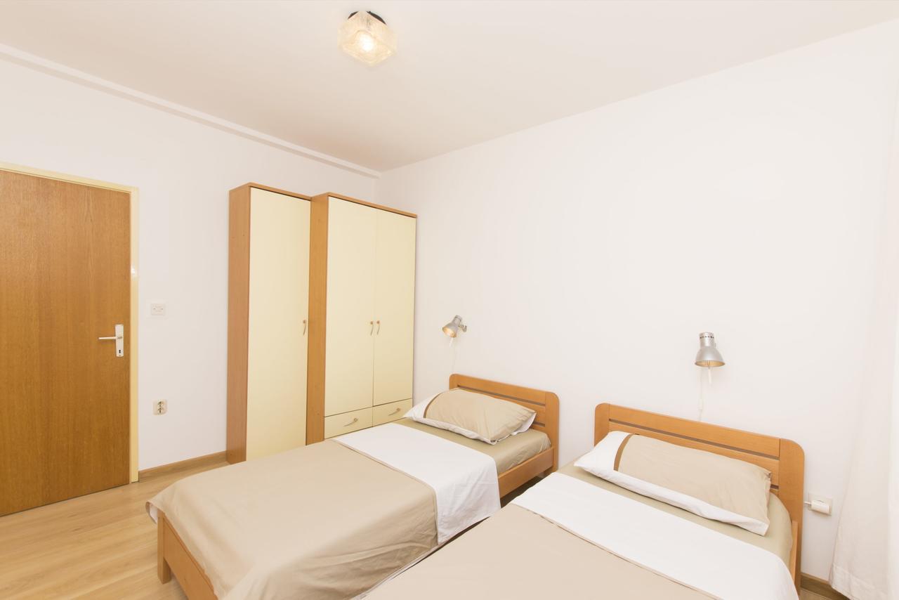 Apartments Branko Vodice Eksteriør billede