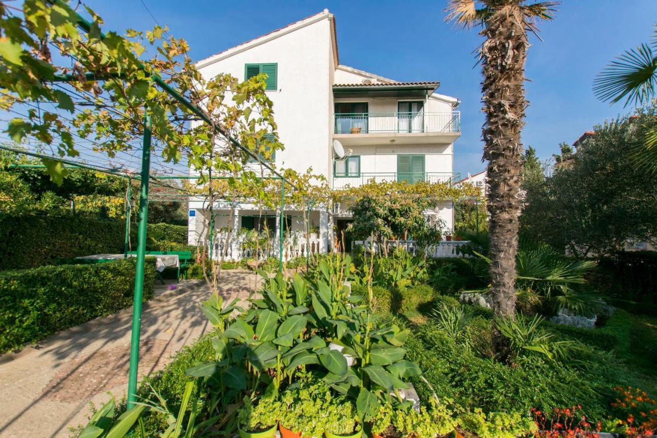 Apartments Branko Vodice Eksteriør billede